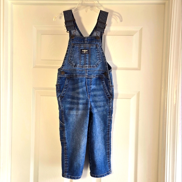 Oshkosh B'Gosh Overalls Denim Blue And White Striped Straps 2T Boys Girls Unisex - Picture 1 of 5